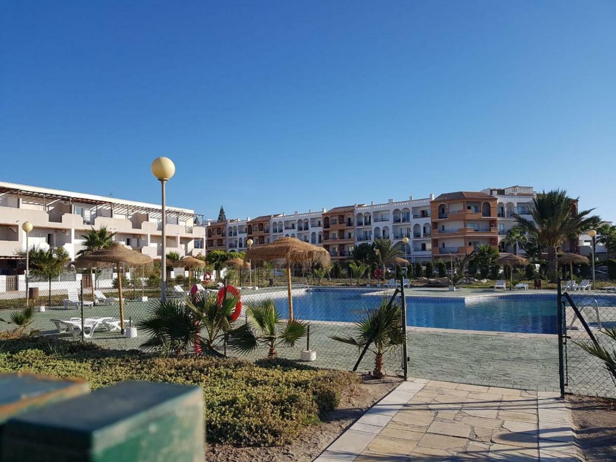 Casa Baja Extraordinaria En Urbanizacion Naturista! Las Bombardas ภายนอก รูปภาพ