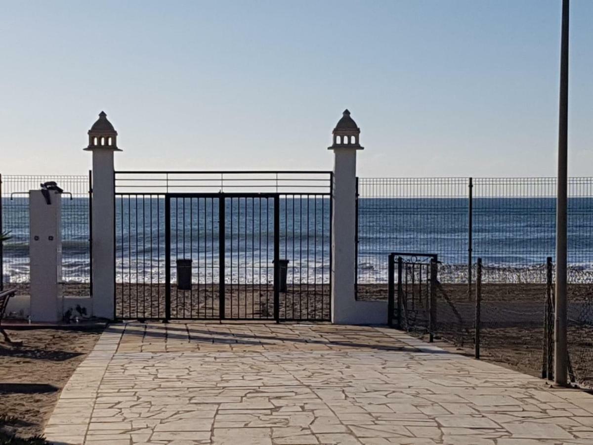 Casa Baja Extraordinaria En Urbanizacion Naturista! Las Bombardas ภายนอก รูปภาพ